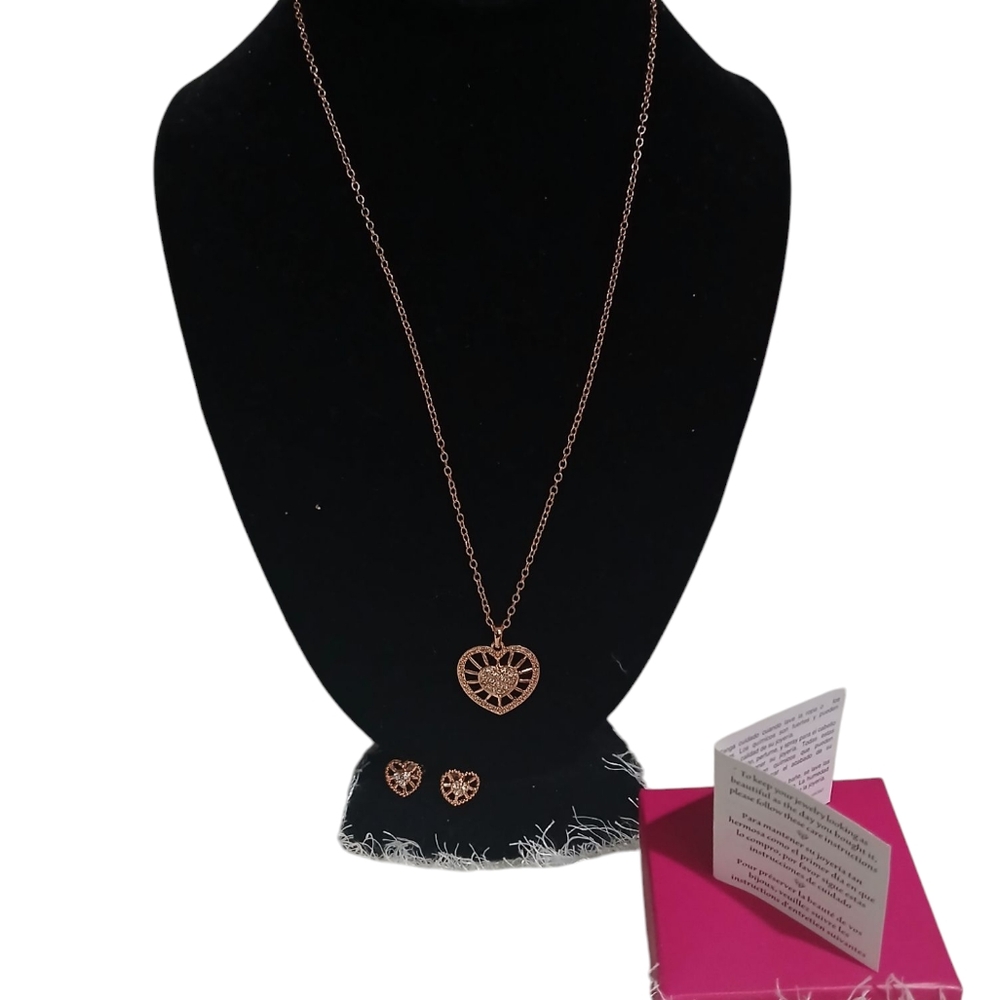 Elegant Sparkly Heart Jewelry 2 PC Fashion GiftSet in RoseGoldtone NIB